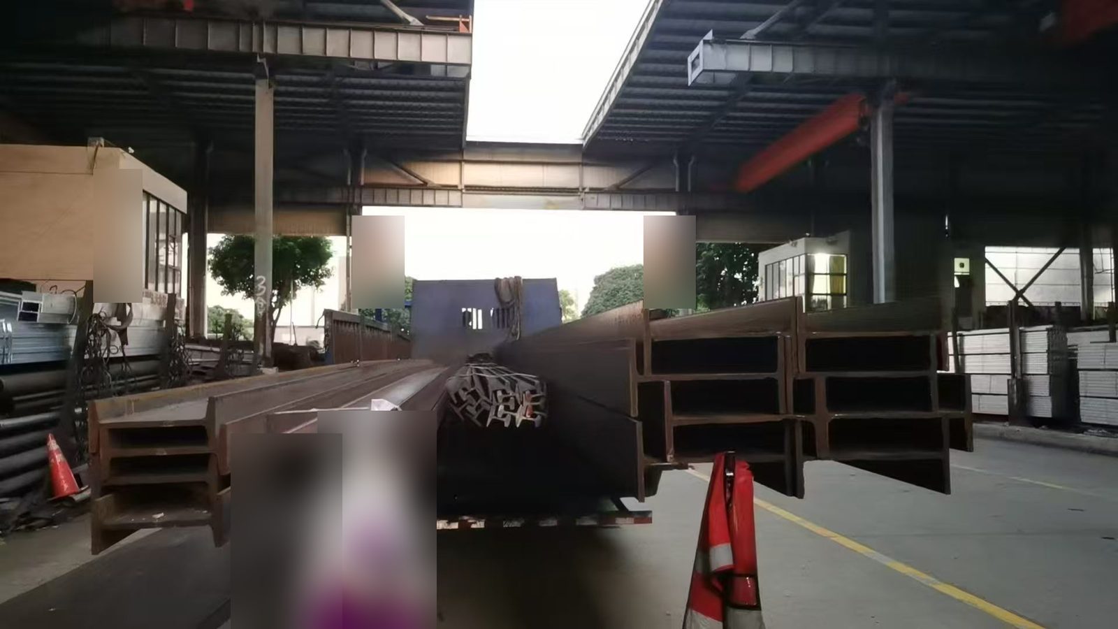 H beam and channel steel stock in the Nikasteel Foshan warehouse